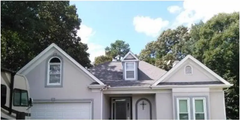 Completed fiber cement siding exterior by EZY Exteriors