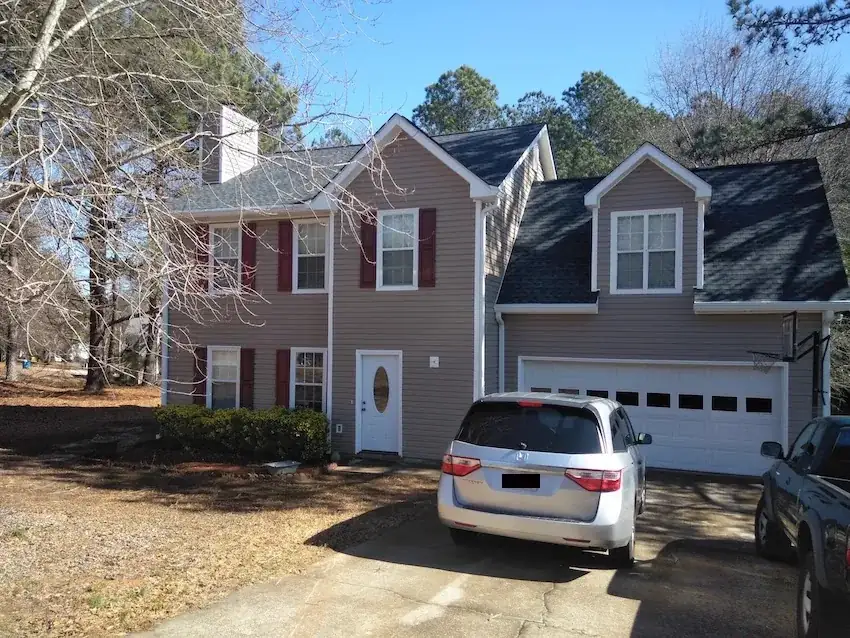 Vinyl siding and trim replacement, after photo